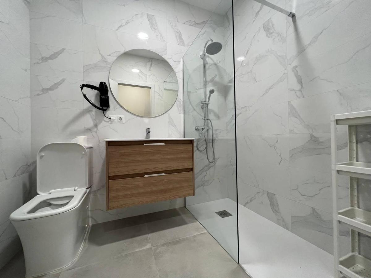 Centro Estudio Trinidad Malaga 3 외부 사진