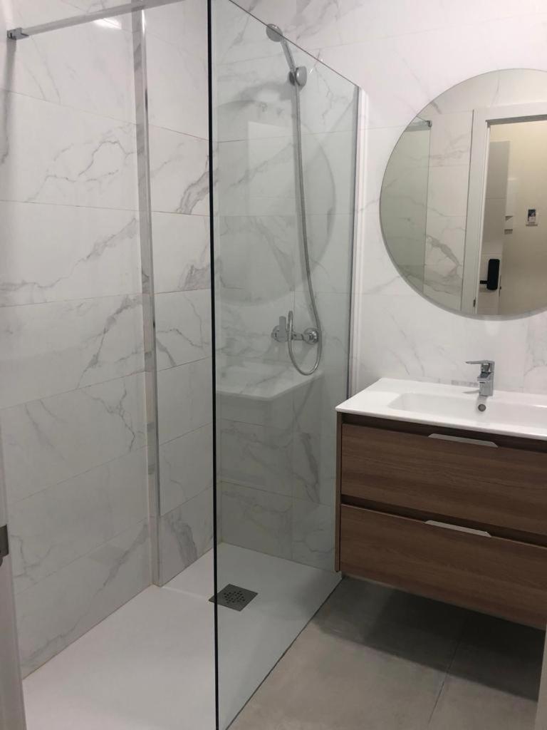 Centro Estudio Trinidad Malaga 3 외부 사진